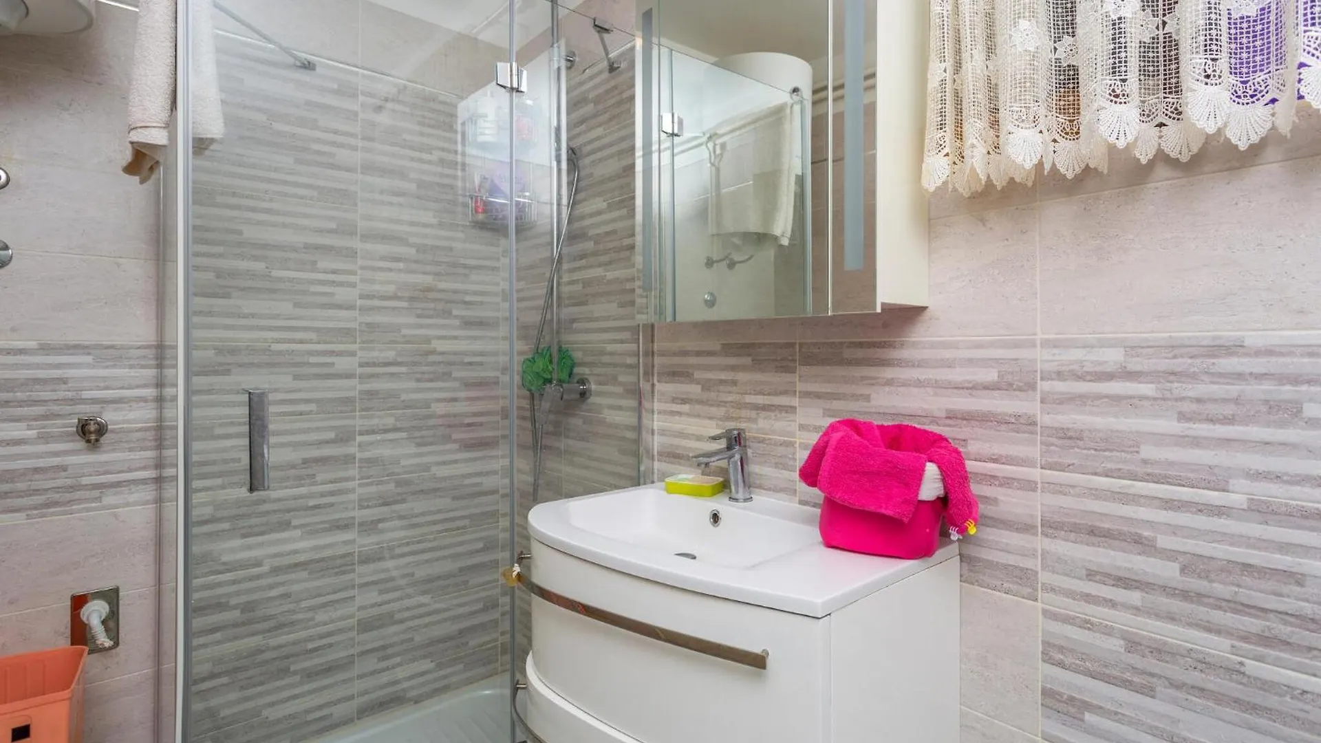 Awesome Apartment In Baska With Kitchen  Baška